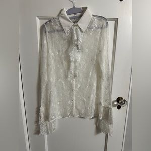 Chic white lace shirt